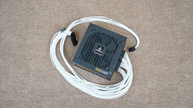 高性价比、大厂血统，圣旗B660M-D3H D4主板评测及装机分享