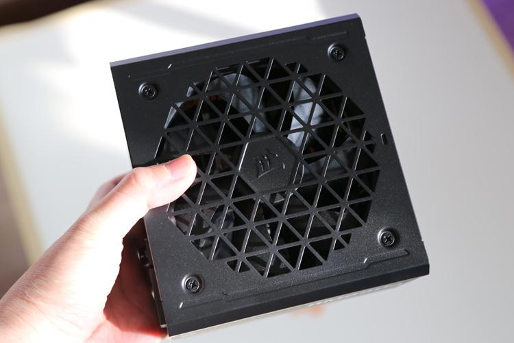 双11海盗船性价比全家桶：5000D Airflow机箱、RM850e金牌电源、H150i Elite AF水冷