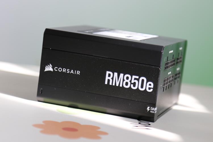 双11海盗船性价比全家桶：5000D Airflow机箱、RM850e金牌电源、H150i Elite AF水冷