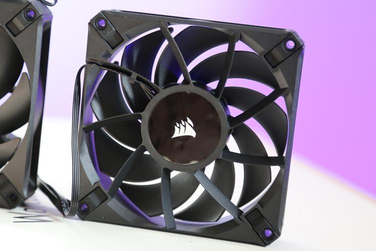 双11海盗船性价比全家桶：5000D Airflow机箱、RM850e金牌电源、H150i Elite AF水冷