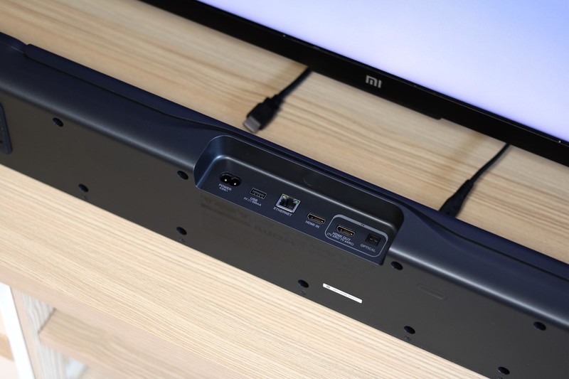 把电影院的音效带回家，JBL影霸回音壁体验，3D环绕音免布线设计