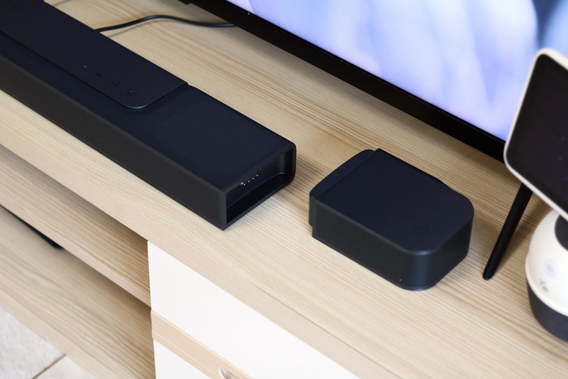 把电影院的音效带回家，JBL影霸回音壁体验，3D环绕音免布线设计