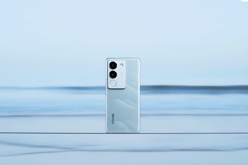 夏日出行首选 vivo S17系列，为你定格最美瞬间