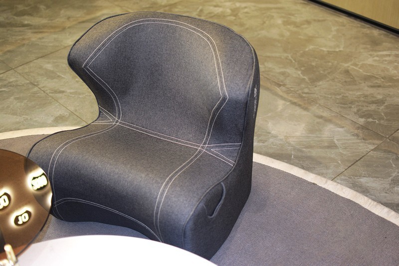 护腰神器单指可拎 乐班人体工学沙发