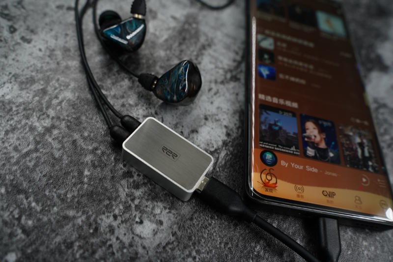 HIFIMAN又来搞“HiFi大革命”?全球最小的R2R架构耳机分线器初感