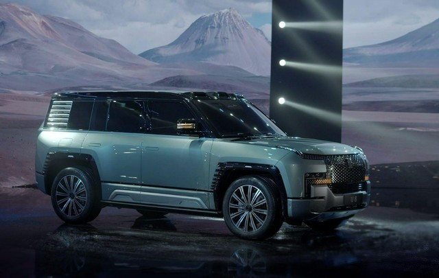 预售价超过一百万，我却觉得很划算？仰望U8总算登场了