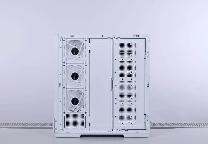 好看不止一面，14700K+4070Ti S+爱国者星璨大岚打造高颜值海景房