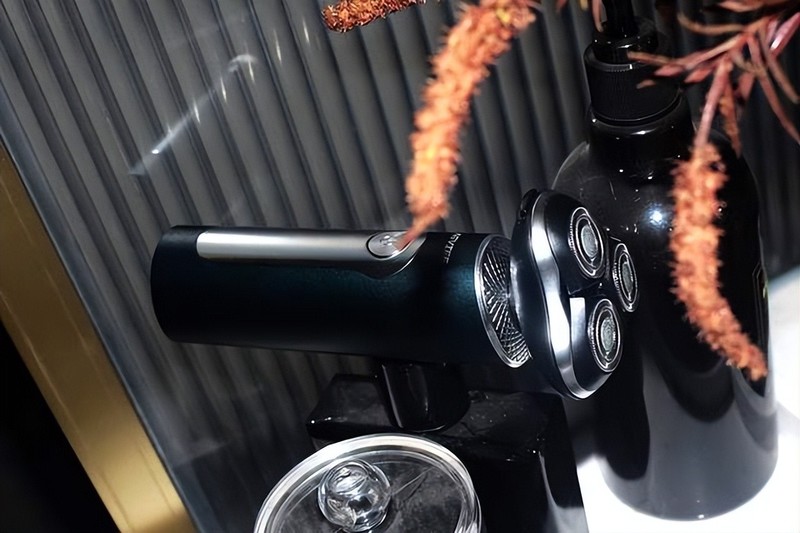 德国进口刀片，精准净剃0残留，未野MAX剃须刀实测打脸千元旗舰！