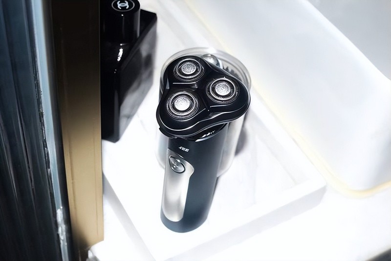 德国进口刀片，精准净剃0残留，未野MAX剃须刀实测打脸千元旗舰！