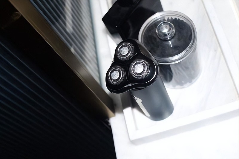 德国进口刀片，精准净剃0残留，未野MAX剃须刀实测打脸千元旗舰！