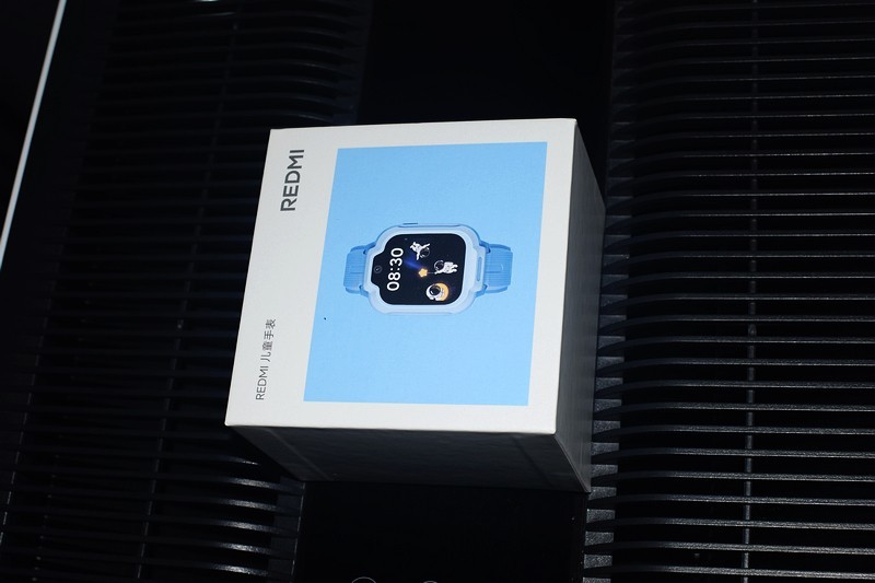 为孩子的安全与成长保驾护航 REDMI儿童手表