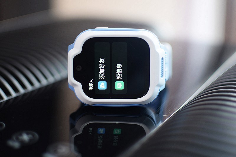 为孩子的安全与成长保驾护航 REDMI儿童手表