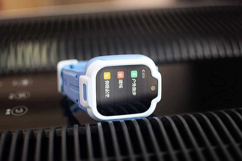 为孩子的安全与成长保驾护航 REDMI儿童手表