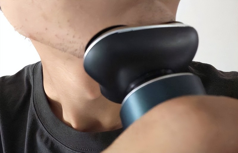 颠覆性剃须体验！13000转高速切割，胡须一扫而空不留痕，未野MAX