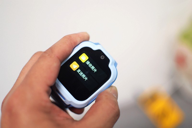 为孩子打造安全与智能兼备的贴心伙伴 REDMI儿童手表