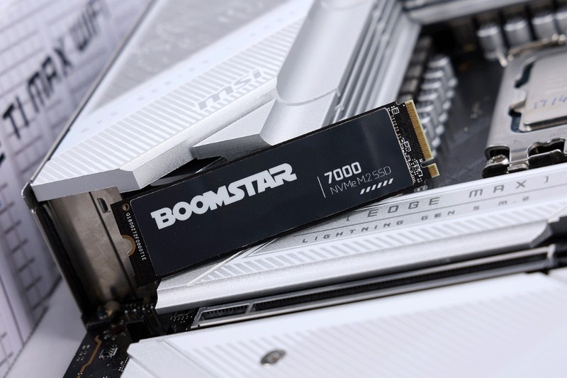 好看不止一面，14700K+4070Ti S+爱国者星璨大岚打造高颜值海景房