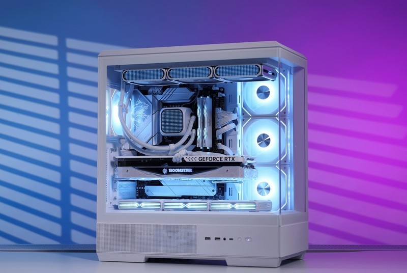 好看不止一面，14700K+4070Ti S+爱国者星璨大岚打造高颜值海景房