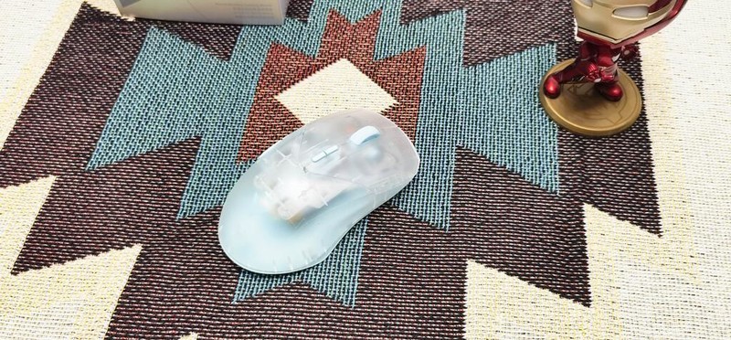 鼠标也玩内透？让你一眼看透的雷柏VT9Air双高速双模无线游戏鼠标
