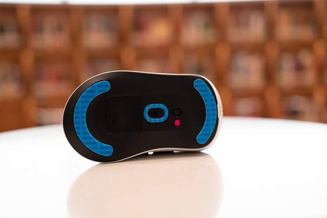 59克轻量级游戏鼠标，8K精准操作新体验，雷柏VT3 Pro Max上手