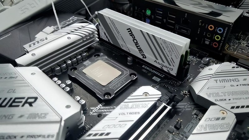 微星联合阿斯加特女武神Mpower DDR5，主板专属优化轻松上8000MHZ