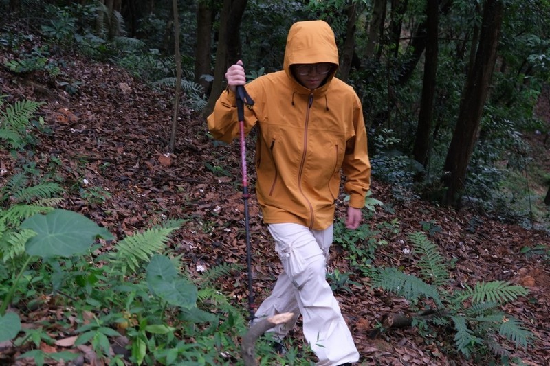 山野间的守护者：天石狼塔冲锋衣深度测评