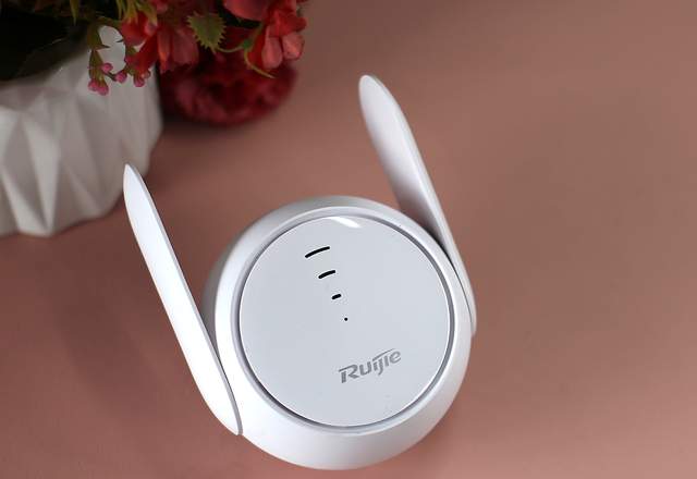 网络更强劲游戏更稳定，锐捷小兔子MESH放大器