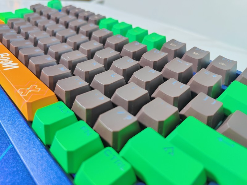 《这！就是街舞》联名款外设，双飞燕飞时代键鼠套装深度体验