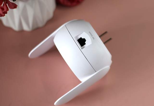 网络更强劲游戏更稳定，锐捷小兔子MESH放大器