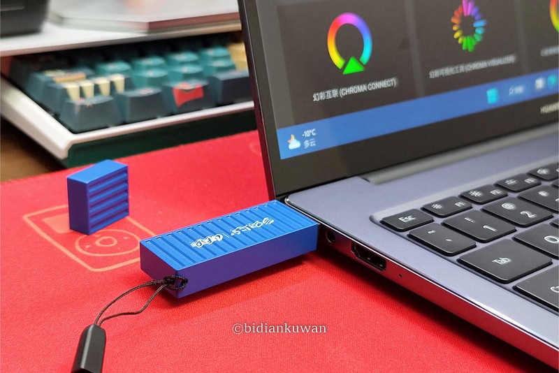 拜拜啦传统U盘！512G快闪U盘小巧两用大容量，学习资料使劲存