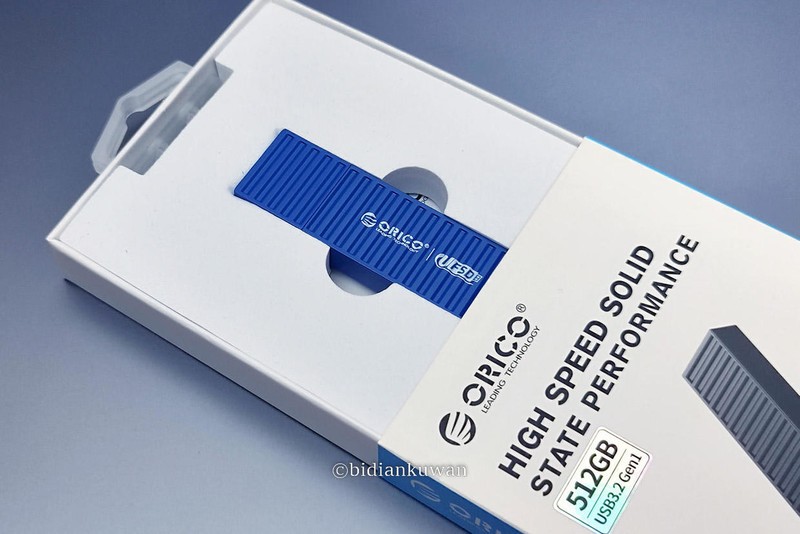 拜拜啦传统U盘！512G快闪U盘小巧两用大容量，学习资料使劲存