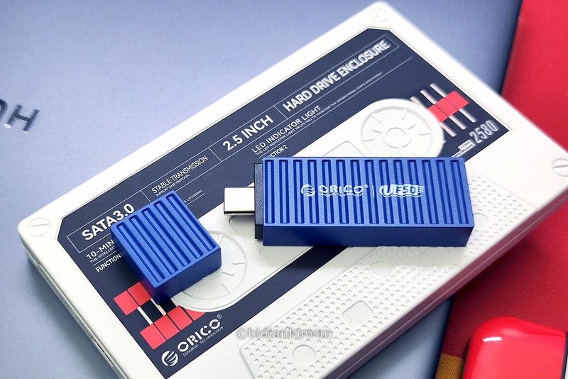 拜拜啦传统U盘！512G快闪U盘小巧两用大容量，学习资料使劲存