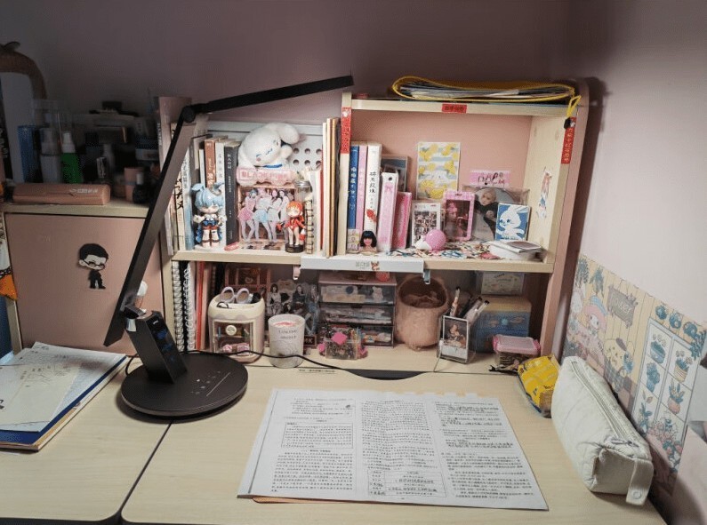 做作业用台灯好还是不用台灯？高口碑护眼台灯分享