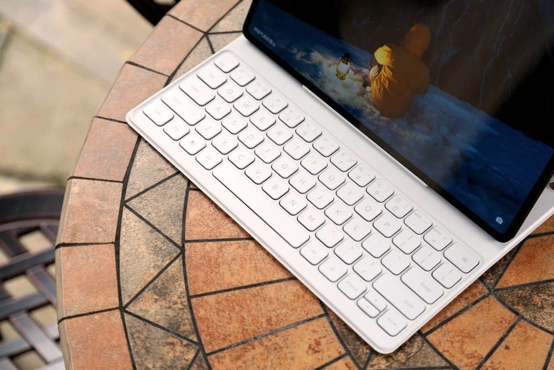 旗舰平板怎么做？看看荣耀平板MagicPad2