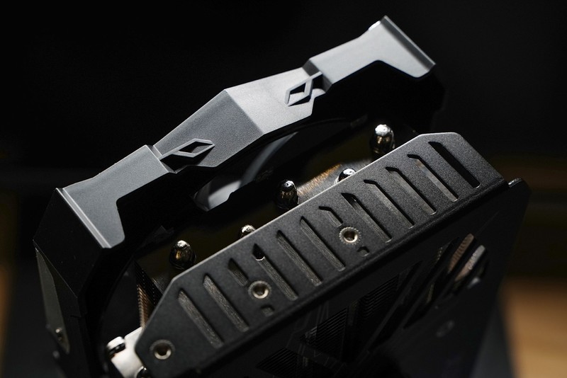 越贵的处理器打游戏越好？结果出乎意料