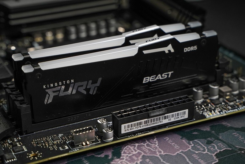 不到2000就能买新8核 AMD锐龙R7 7700上手体验！