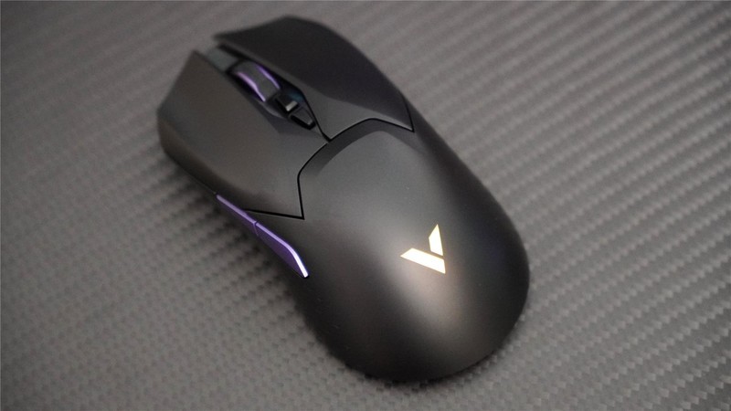 终于出手！雷柏VT3S无线游戏鼠标评测：配置第一梯队关键手感贼棒