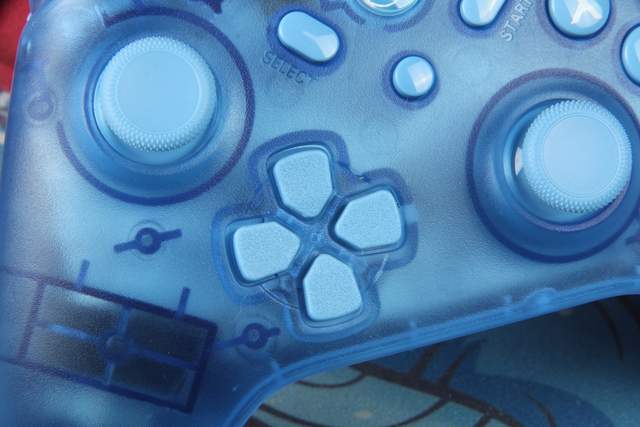 奕狐精灵V2 S版游戏柄使用体验及详细功能说明