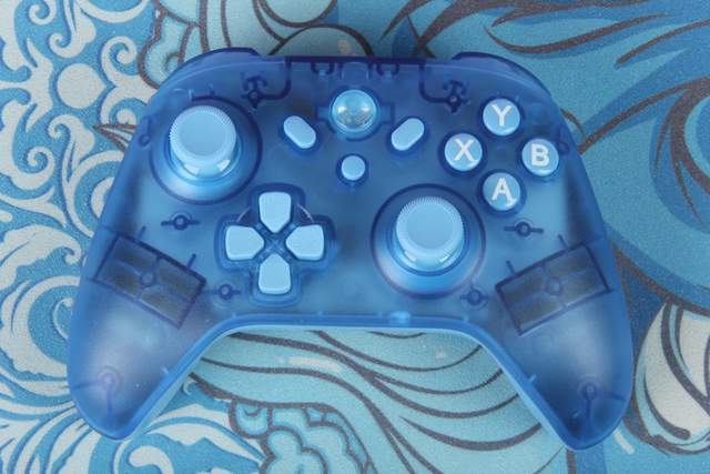 奕狐精灵V2 S版游戏柄使用体验及详细功能说明