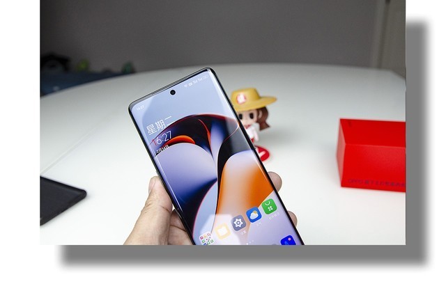 手机真香定律盘点，2023年性价比最高手机大推荐