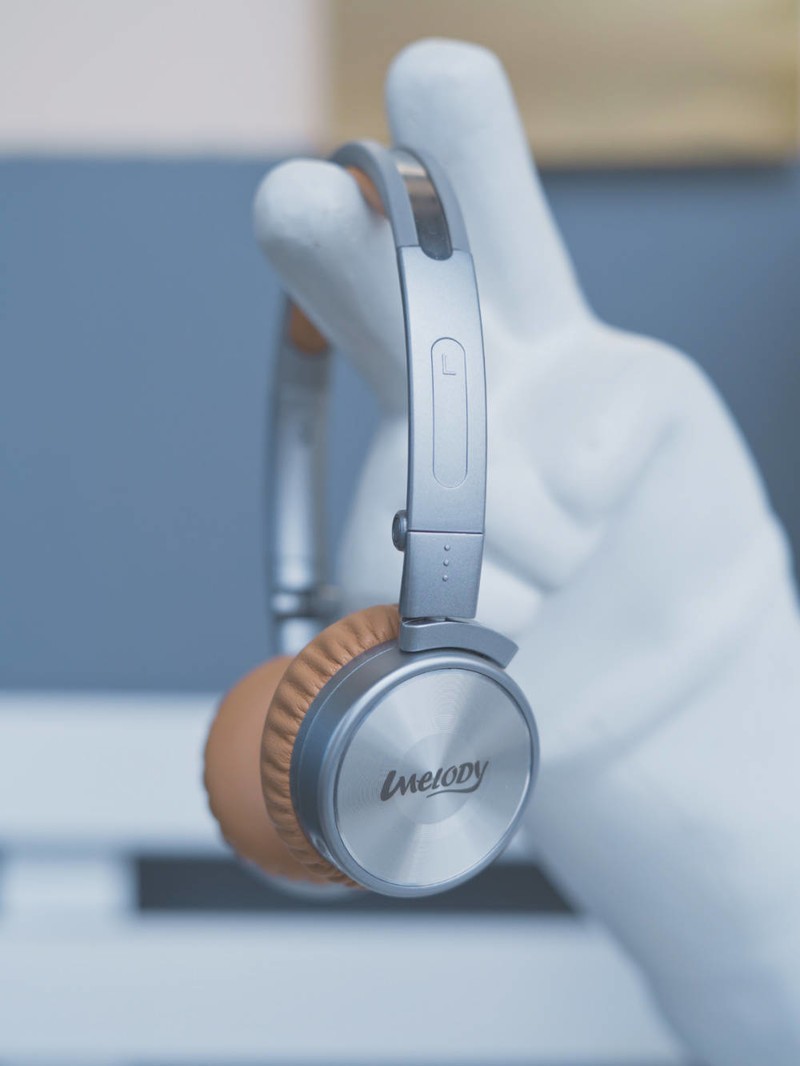 复古穿搭Get！Umelody复古耳机实力“C位”，好看又百搭