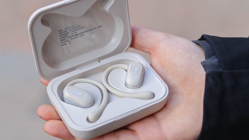TWS耳机新物种，西圣Air开放式耳机体验，更健康且舒适