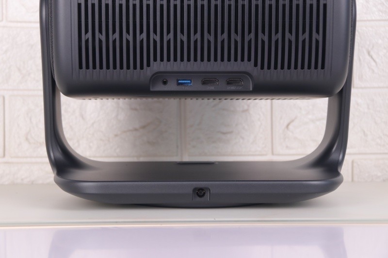 护眼三色光源，真4K不虚标！当贝F7 Pro评测分享