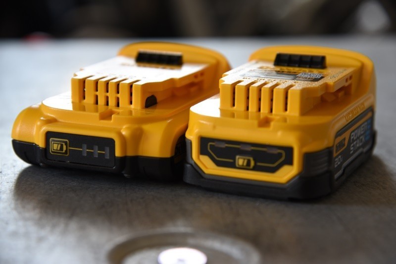 得伟20V MAX*POWERSTACK聚能锂电池开箱上手小试