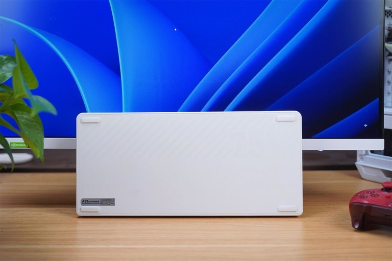 天空轴V3加持，如德芙般丝滑，达尔优A81三模机械键盘分享