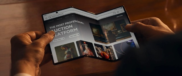 移动办公与影音娱乐皆出色，华为Mate XT 非凡大师将三折叠玩出了花