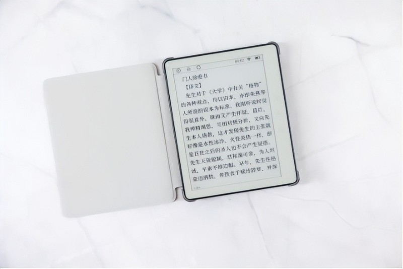 单手可持握，口袋轻松装，AOC小Q电子书阅读器体验