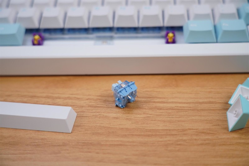 天空轴V3加持，如德芙般丝滑，达尔优A81三模机械键盘分享