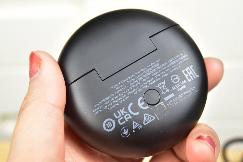 HyperX云雀TWS游戏耳机上手：原汁原味的电竞风