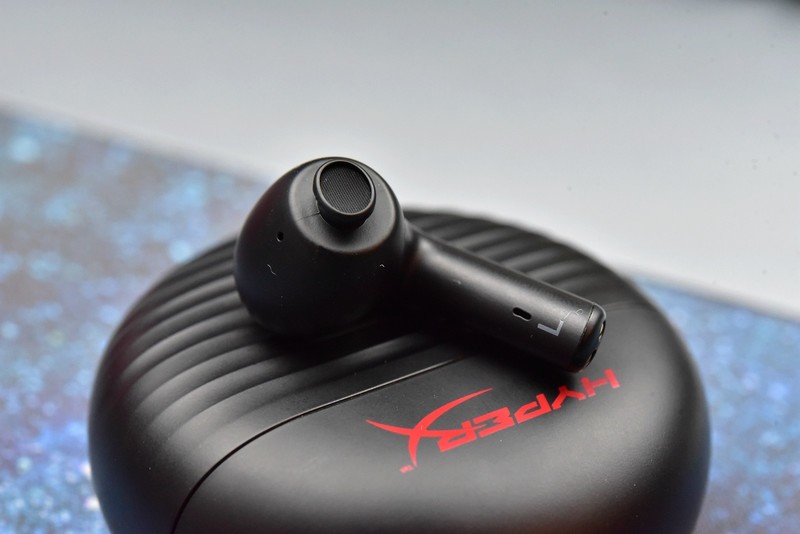 HyperX云雀TWS游戏耳机上手：原汁原味的电竞风