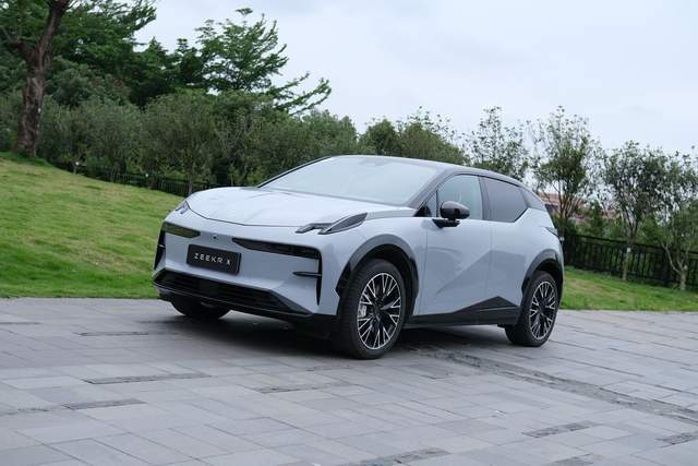 37秒破百只需要189万起的极氪x是一台什么样的车